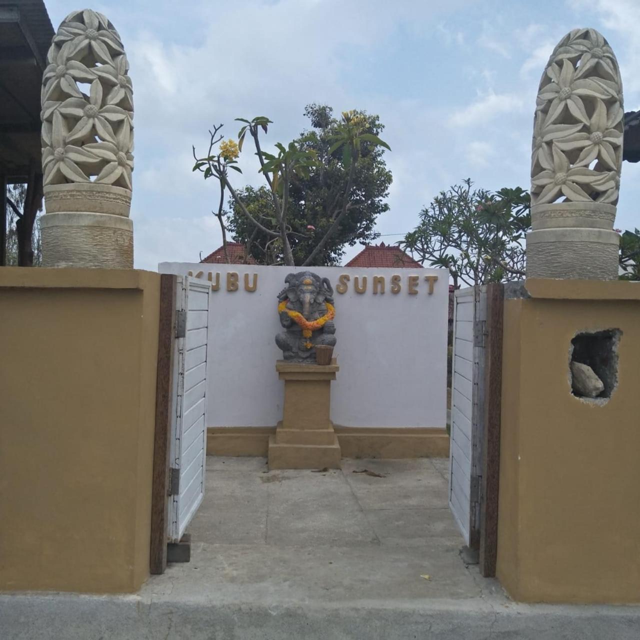 Kubu Sunset Guest House Lembongan Εξωτερικό φωτογραφία